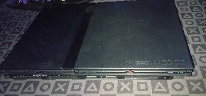 PLAYSTATION 2 SLIM SÉRIE 75000 desbloqueiado+controle original+fonte de alimentacao+cabo