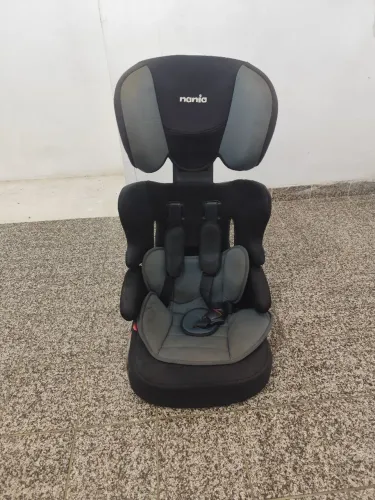 Vendo cadeira bebê conforto 