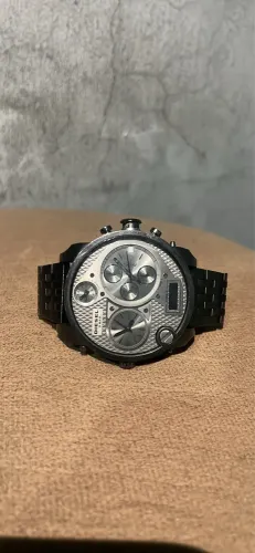 Relógio Diesel DZ7214 - Only The Brave
