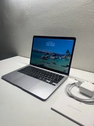 MacBook Air m1 256 gb