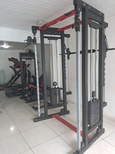 Vendo maquinas para academia.