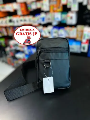 POCHETE LATERAL NECESSAIRE MASCULINA<br>Medidas: 20cm Altura / 14cm Largura