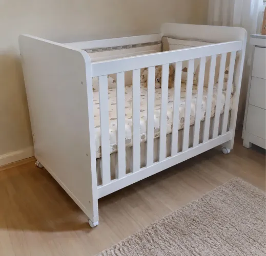 Berço branco mdf