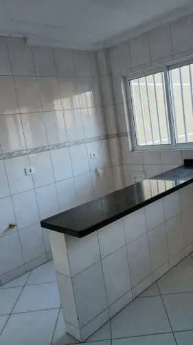 Imóvel para aluguel possui 40 metros quadrados com 1 quarto em Cajuru - Curitiba - PR