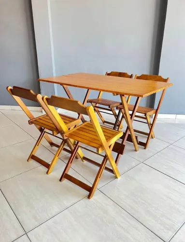 Mesa Retangular Com 4 Cadeiras Mel