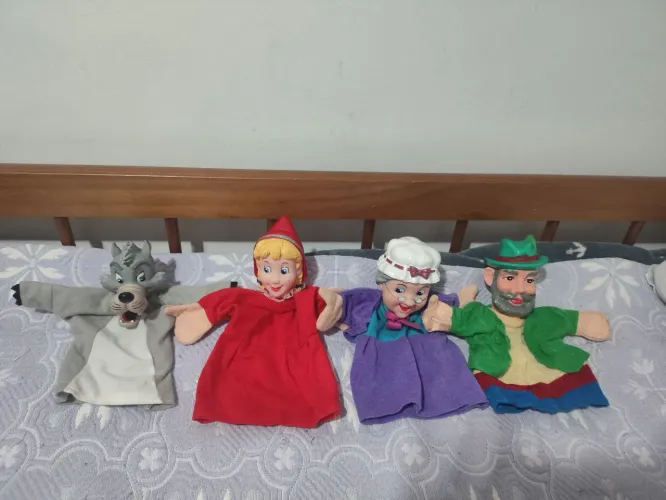 Brinquedos bonecos fantoche chapeuzinho vermelho completo