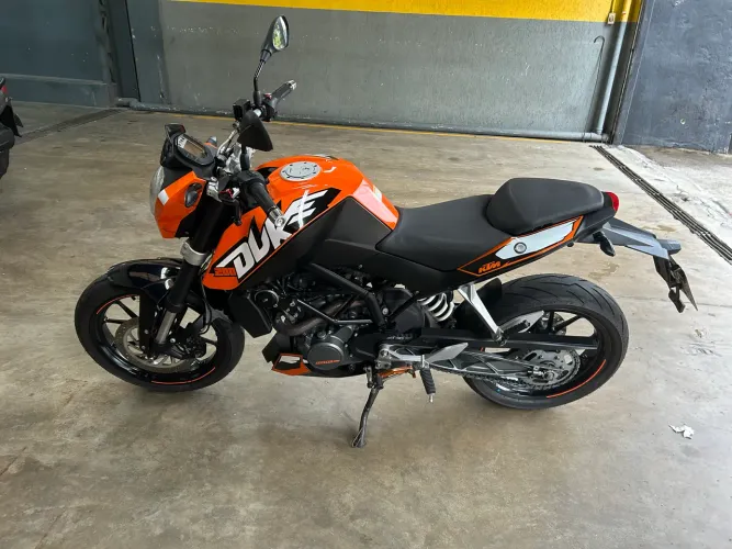 KTM DUKE 200 BX KM