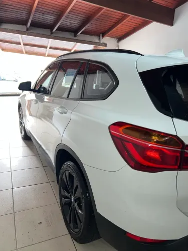BMW X1 Sdrive 20I X-line 2.0 TB Active Flex 2016