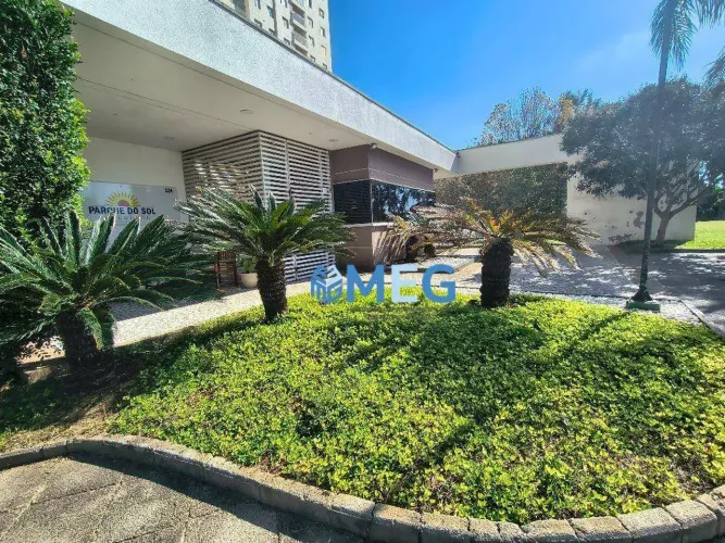 Apartamento com 3 dormitórios para alugar, 63 m² por R$ 3.488,60/mês - Ponte Grande - Guar