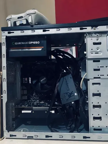 Pc