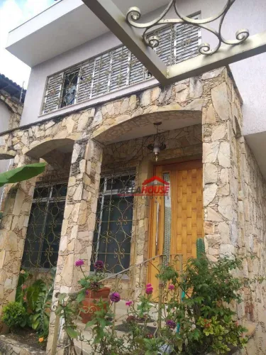 Casa com piscina na Vila Rosalia a VENDA 1.200.000,00