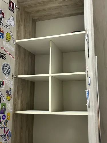 Guarda roupa semi-novo