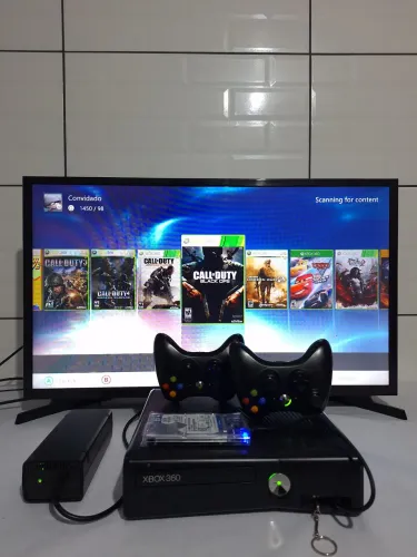 Xbox 360 COM JOGOS COMPLETO ( LEIA TODA DESCRIÇÃO ) e veja as fotos do anuncio