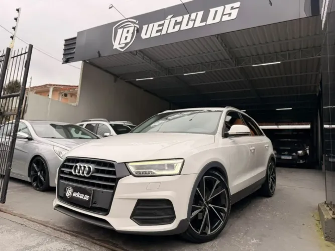 Audi Q3 2.0 TFSI Quat. 211/220cv S-tronic 5P 2016