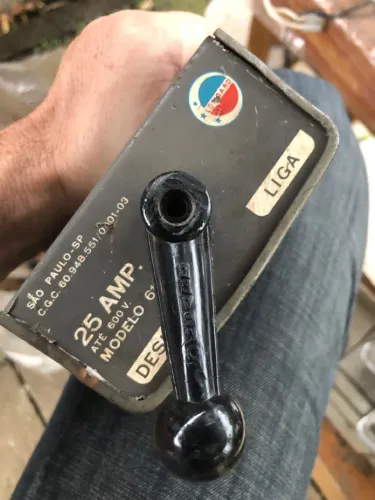 Chave Elétrica Trifásica Lombard 25 Ampéres Até 600v Antiga