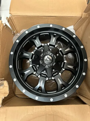 Jogo De Roda Fuel D517 Preto Fosco Diamantado 8x165 - 18x9 Offset 20