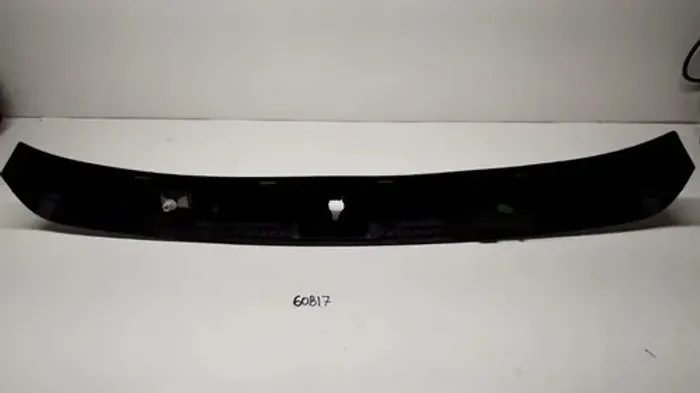 Acabamento Inferior  Porta Malas Mercedes Gla200 2015 60b17