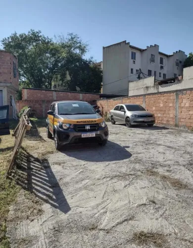 Terreno em mesquita 