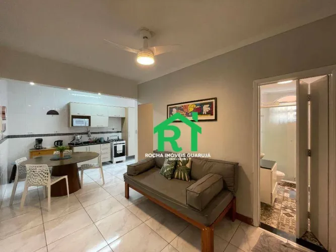 Apartamento à beira mar com 2 quartos, 1 vaga à venda no Tombo, Guarujá