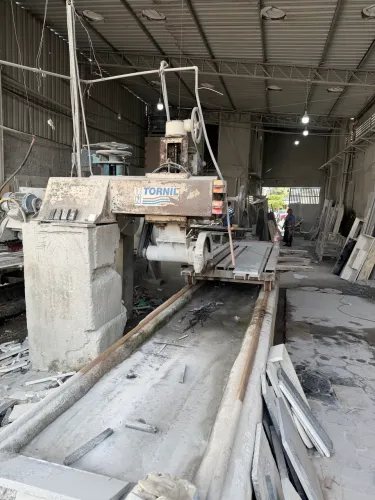 Maquina de cortar granito