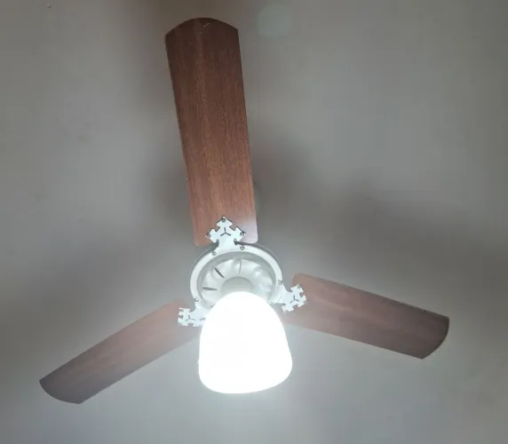 Ventilador de teto funcionando bem - ACEITO OFERTA 