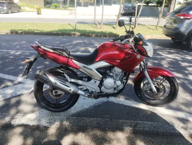 Fazer 250 zerada