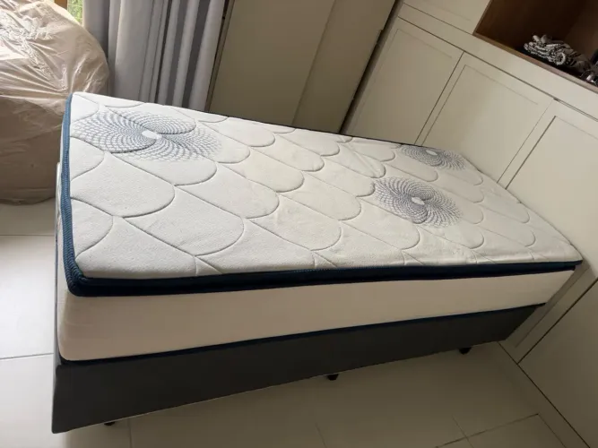 Cama box de solteiro