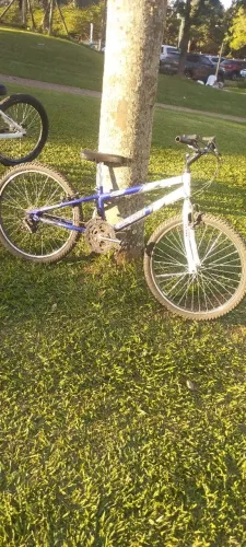 Bicicleta aro 24 pra ir logo