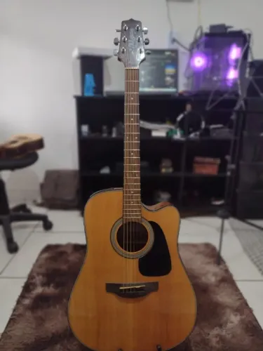 Violão Takamine