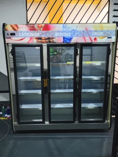 Freezer expositor 3 portas semi novo