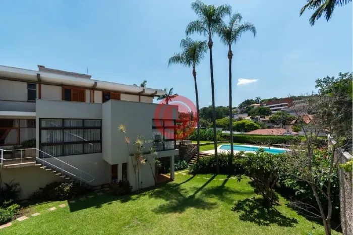 Magnífica casa moderna à venda no Pacaembu, São Paulo com 3 suítes, 6 banheiros, 6 vagas d