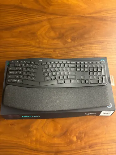 Teclado Logitech Ergo K860
