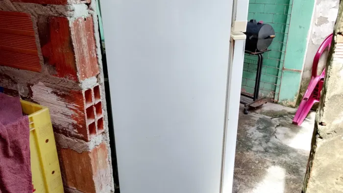 Vendo geladeira Consul