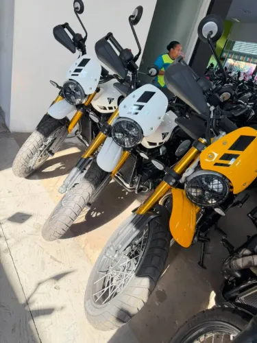 YAMAHA XMAX ABS