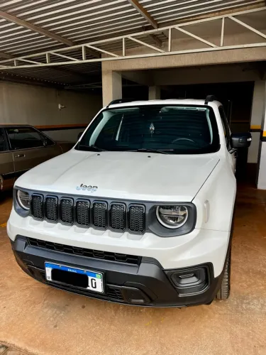 Jeep Renegade Sport T270 1.3 TB 4X2 Flex Aut. 2023