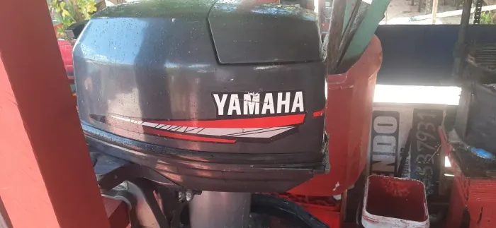 Motor 25hp Yamaha funcionando