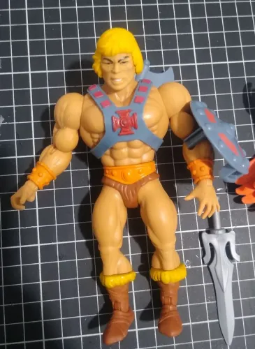 Bonecos master of the universe origins