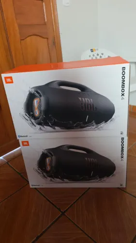 2 boombox 4 2 mil cada uma nao baixo valor
