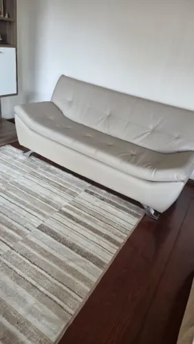 Sofa três lugares