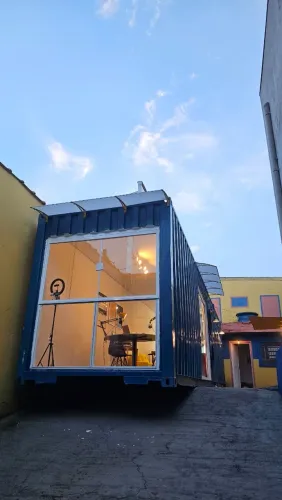 LOCAÇÃO DE CONTAINER MARÍTIMO 40 PÉS - ESCRITÓRIO COMPLETO E MOBILIADO