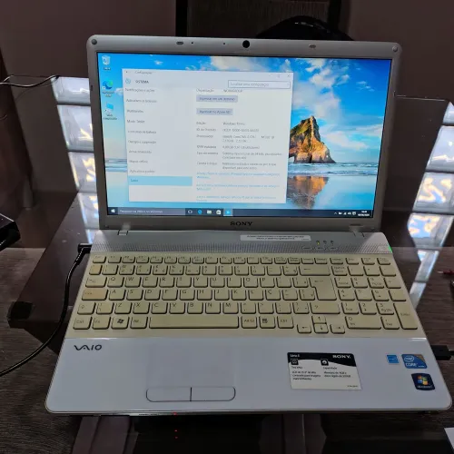 Notebook Sony Vaio Core i3 8gb LCD 15.5- 100%
