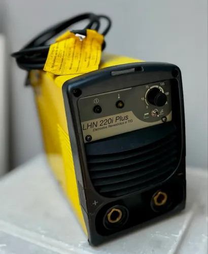 Solda Inversora LHN 220i Plus Monofásica 