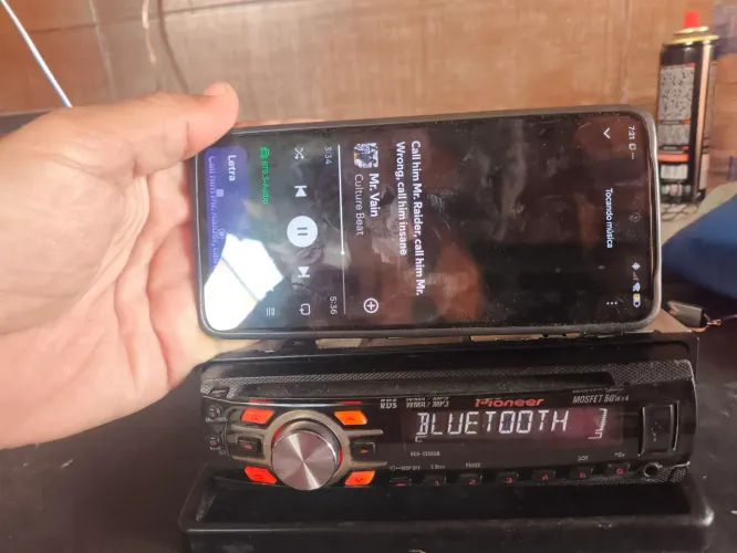 Pioneer deh 2350ub com Bluetooth 
