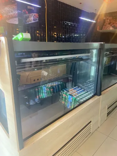 Venda urgente ! Refrigerador expositor 2 un