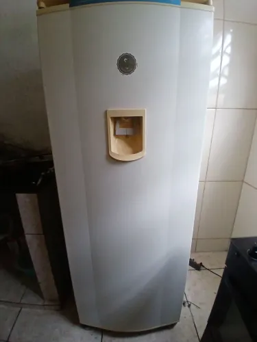 Vendo geladeira e fogão