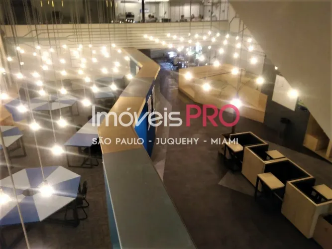 Predio comercial com 2 elevadores e 25 vagas de garagem