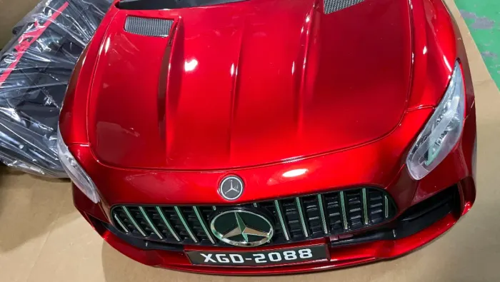Carro elétrico Mercedes Benz 