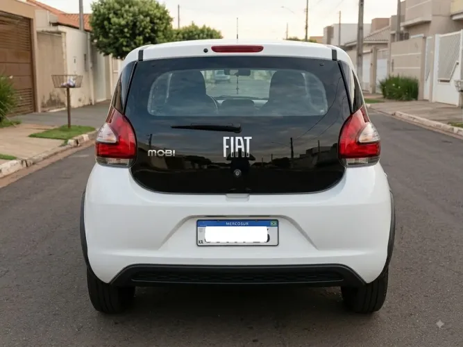 Fiat Mobi Like 1.0 Fire Flex 5P. 2024