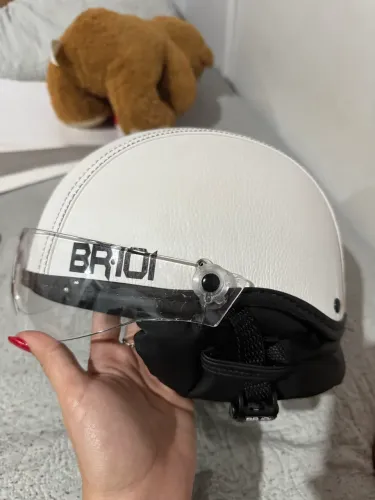 Capacete coquinho scooter elétrica