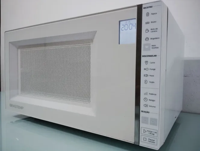 Microondas Brastemp com Painel Integrado 32 litros 
